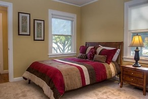 Historic Petaluma Vacation Rental on 1860s Farm!