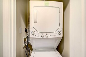 < 1 Mi to Ocean: North Myrtle Beach Condo