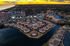 < 1 Mi to Ocean: North Myrtle Beach Condo