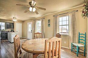 1/2 Mi to Sand: Surfside Beach Retreat!