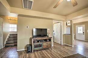 1/2 Mi to Sand: Surfside Beach Retreat!