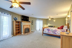 4-season Home: Fireplace & Fire Pit in Barnstead