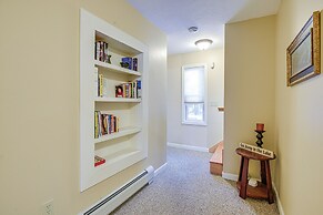 4-season Home: Fireplace & Fire Pit in Barnstead