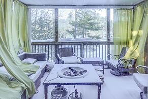Lakefront Home in Barnstead w/ Seasonal Hot Tub
