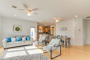 Seabrook Getaway w/ Balconies & Bay Views!