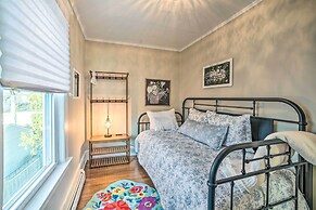Family-friendly Glens Falls Home w/ Sun Porch