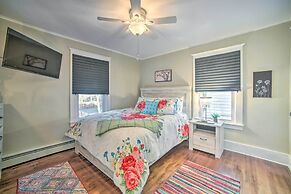 Family-friendly Glens Falls Home w/ Sun Porch
