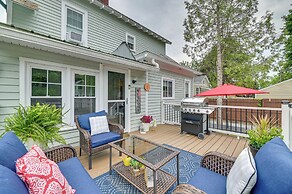 Family-friendly Glens Falls Home w/ Sun Porch