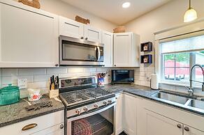 Family-friendly Glens Falls Home w/ Sun Porch