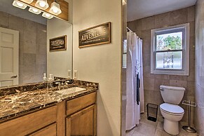 Luxe Cabin w/ Covered Pool + Smoky Mountain Vistas