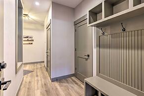 3 Mi to Granby Ranch: Townhome w/ Balcony & Views