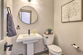 3 Mi to Granby Ranch: Townhome w/ Balcony & Views