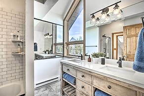 Sunny Alpine Escape w/ Hot Tub + Mountain Vistas!