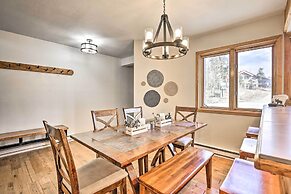 Sunny Alpine Escape w/ Hot Tub + Mountain Vistas!