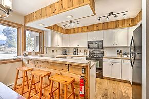 Sunny Alpine Escape w/ Hot Tub + Mountain Vistas!