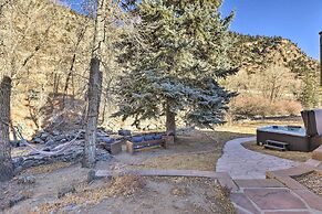 Creekside Cabin: Easy Access to I-70 & Slopes!