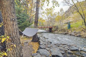Creekside Cabin: Easy Access to I-70 & Slopes!