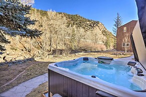 Creekside Cabin: Easy Access to I-70 & Slopes!