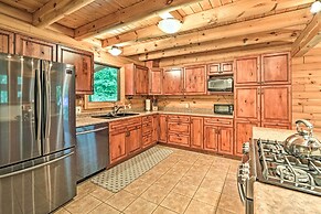 Quiet Cabin w/ Hot Tub ~ 15 Mi to State Parks!