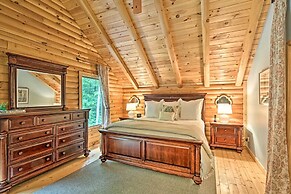 Quiet Cabin w/ Hot Tub ~ 15 Mi to State Parks!