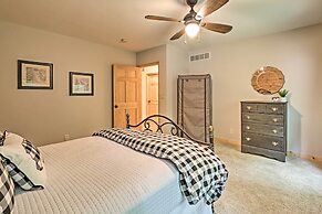 Quiet Cabin w/ Hot Tub ~ 15 Mi to State Parks!