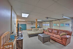 Deck & Mtn Views: Blue Ridge Cabin Near Hiking