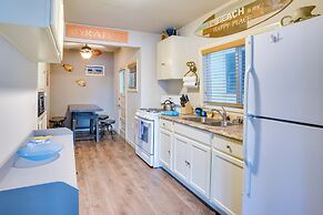 Steps to Beach & Bites: Catalina Island Retreat!