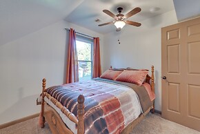Fisherman's Paradise With Fire Pit & Lake Access!