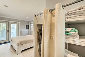 Cozy West Palm Beach Studio - 1/2 Mi to Ocean