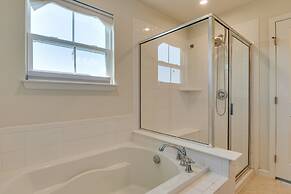 Spacious Home w/ Fireplace - Near Golf!