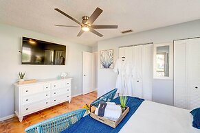 Punta Gorda Canal Home w/ Private Pool!