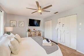 Punta Gorda Canal Home w/ Private Pool!