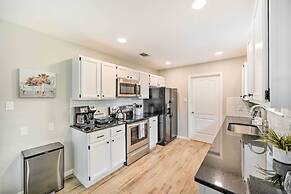 Fredericksburg Home w/ Hot Tub - 1 Mi to Dtwn