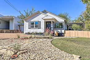 Fredericksburg Getaway w/ Covered Deck & Fire Pit!