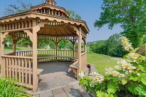 Lil' Slice of Heaven on Hole 11' Branson Condo!