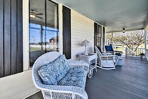 Cozy Currituck Home w/ Fire Pit Near Ferry!