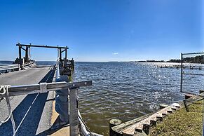 Cozy Currituck Home w/ Fire Pit Near Ferry!