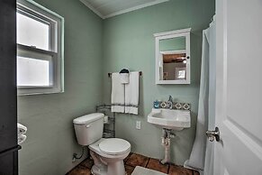 Palm Harbor Vacation Rental, Walk to Crystal Beach