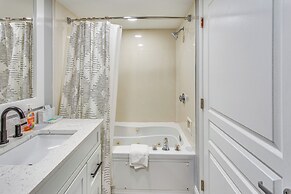 Remodeled Condo w/ Hot Tub in N Myrtle Beach!