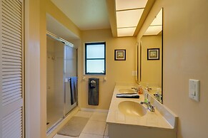 Coastal Retreat w/ Grill: 4 Mi to Dtwn Cape Coral!