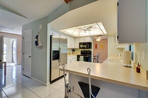 Coastal Retreat w/ Grill: 4 Mi to Dtwn Cape Coral!