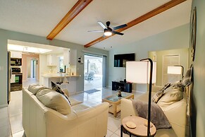 Coastal Retreat w/ Grill: 4 Mi to Dtwn Cape Coral!