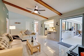 Coastal Retreat w/ Grill: 4 Mi to Dtwn Cape Coral!