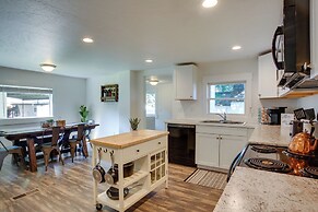 Adorable Coeur D'alene Home < 2 Mi to Lake!