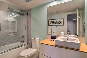 Chic Palm Springs Gem w/ Patio + Pool Access!