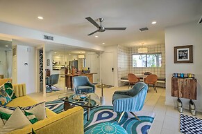Chic Palm Springs Gem w/ Patio + Pool Access!