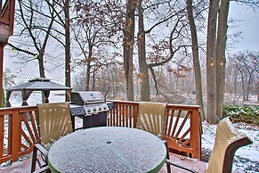 Lake Access, Hot Tub & 2 Decks: Ortonville Retreat