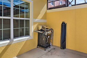 Poolside Oasis in Paradise Palms: 6 Mi to Disney!