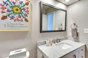 Crested Butte Vacation Rental: Walk to Ski Slopes!