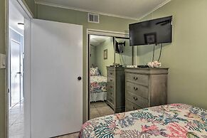 Corpus Christi Condo w/ Community Amenities!